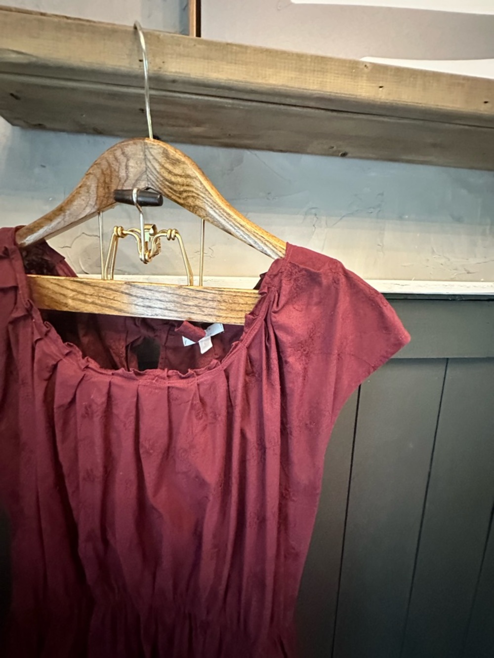 Lauren Conrad Maroon Berry Cap Sleeve Tie Back Dress Size L Flowy Fit & Flare Mi - Picture 7 of 13